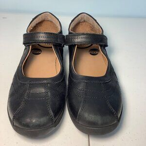 Stride Rite Claire Mary Jane Girls Shoes Big Girls Size 5.5M (Women's 7)